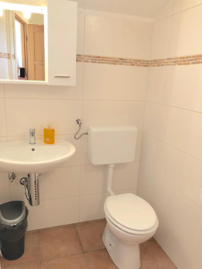 Apartments Jelena Peroj Εξωτερικό φωτογραφία
