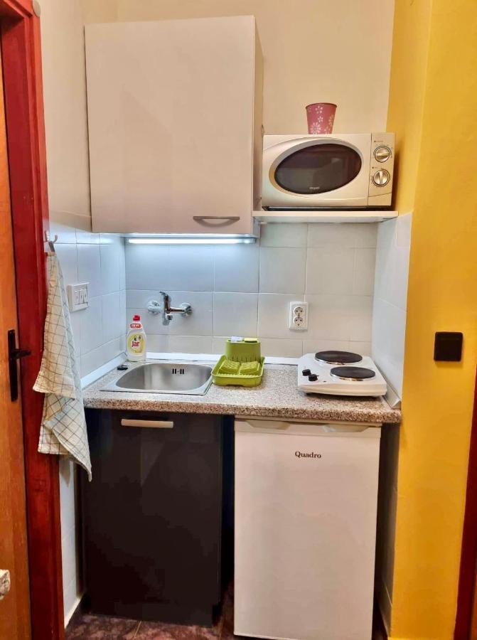 Apartments Jelena Peroj Εξωτερικό φωτογραφία