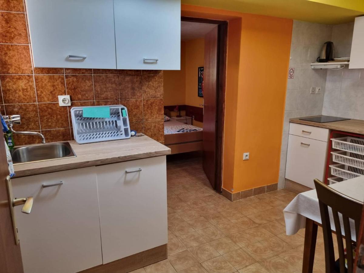 Apartments Jelena Peroj Εξωτερικό φωτογραφία
