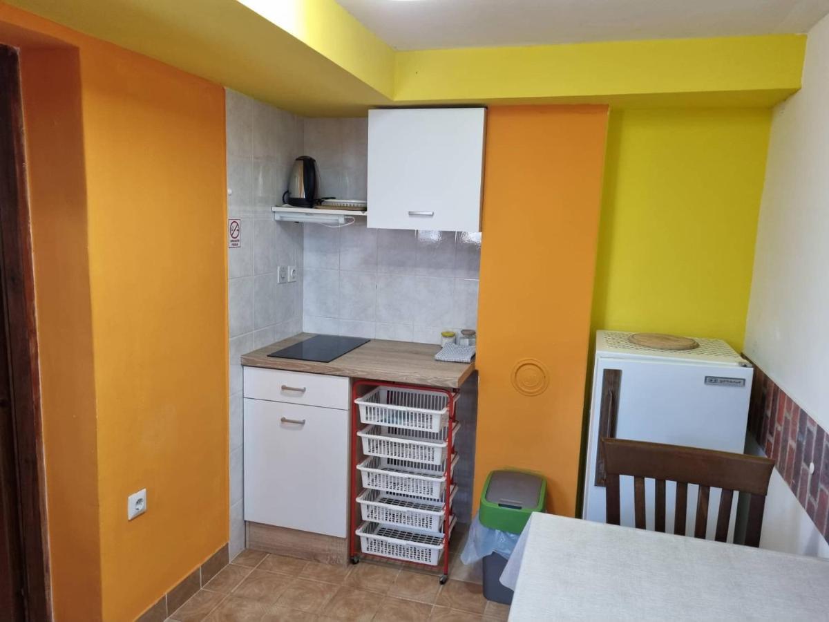 Apartments Jelena Peroj Εξωτερικό φωτογραφία