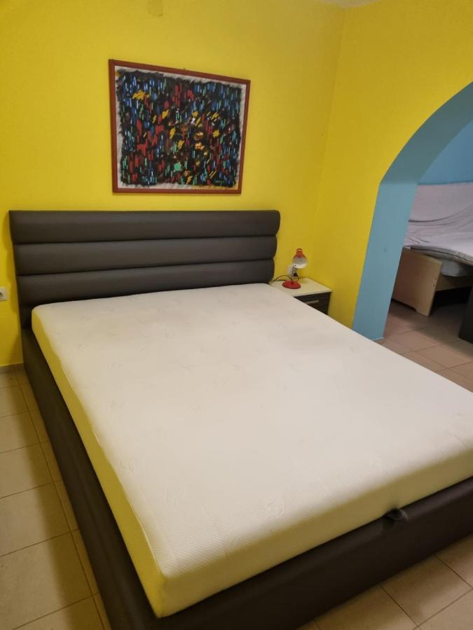 Apartments Jelena Peroj Εξωτερικό φωτογραφία